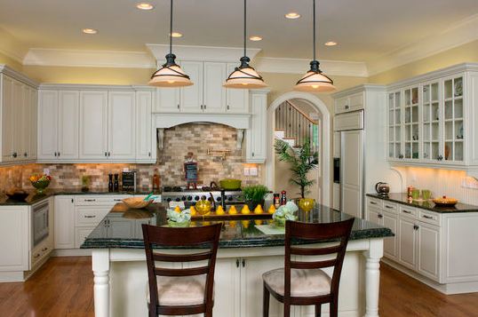 Ưu Nhược Điểm Của Tủ Bếp Chữ U Trong Gia Đình