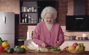 Tối ưu hóa nội thất nhà bếp cho người cao tuổi